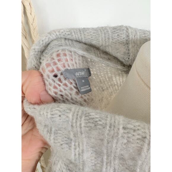 Aerie Happy Place Oversized Turtleneck Sweater Medium Light Gray Cable Knit - Picture 9 of 9